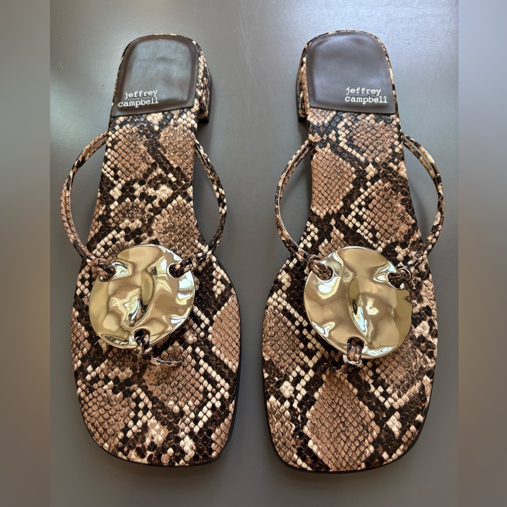 New Anthropologie Jeffrey Campbell Chance-it Sandal Snake Print Silver Disc SZ 9 - Picture 5 of 9
